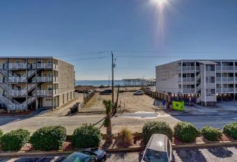 Bluefin has Balcony rooms