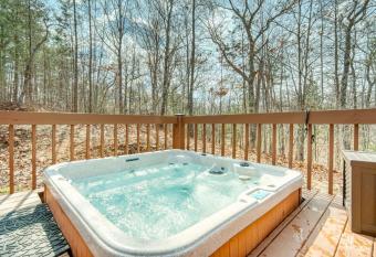Pet Kid-friendly Mountain View Cabin Hot Tub BBQ allows 18 year olds to book a room