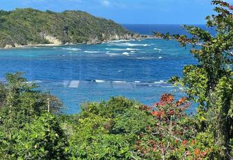 Robin Bay Hidden Gem has Balcony rooms