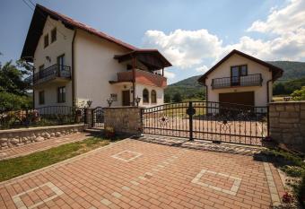 Apartments with a parking space Licko Lesce, Velebit - 20985 has Balcony rooms