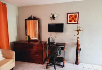 One stop at Valencia Court apts Near USA Embassy allows 18 year olds to book a room