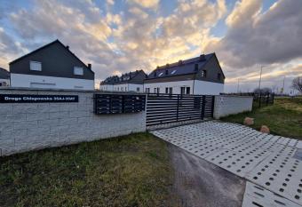 Morskie Zacisze W  adys  awowo has Balcony rooms