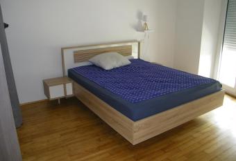 Appartement Cransac 2 allows 18 year olds to book a room