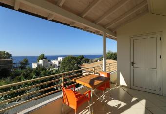 Horizon Hotel Dhermi M&M has Balcony rooms