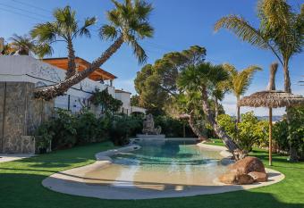 Hotel Casa Lili has Balcony rooms