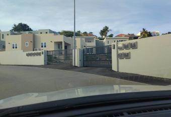 Lovely 2-Bed Apartment in Grote Berg Curacao has Balcony rooms