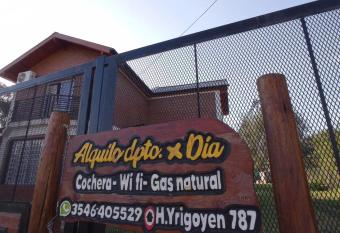 EL GIRASOL has Balcony rooms