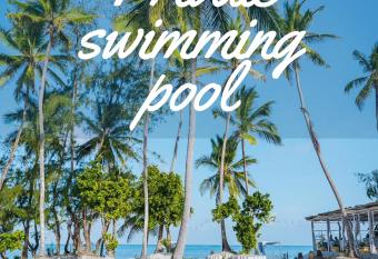 Pili Pili Orient Beach Hotel has Balcony rooms