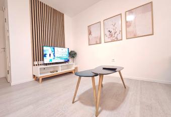 Jireh Home - Modern, Barrierearm, Klinikumsnah has Balcony rooms