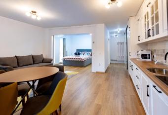 Second Home Sighisoara has Balcony rooms