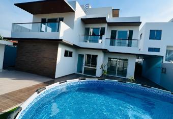 AzulRest Casa de Verano has Balcony rooms