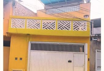 Casa em Interlagos SP has rooms with a private hot tub