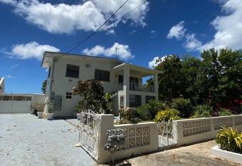 Queen s Street: Where home meets paradise has Balcony rooms