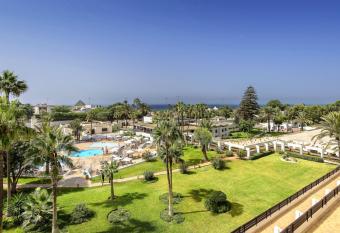 Allegro Agadir allows 18 year olds to book a room