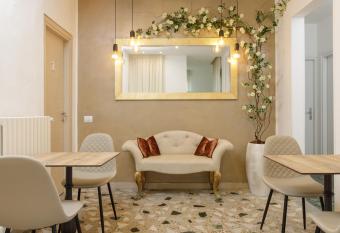 Da Rita Affittacamere allows 18 year olds to book a room