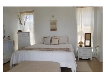 ONLY - Luxury Beach Villa has Balcony rooms