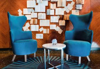 Hotel Le Diwan Rabat - MGallery has Balcony rooms