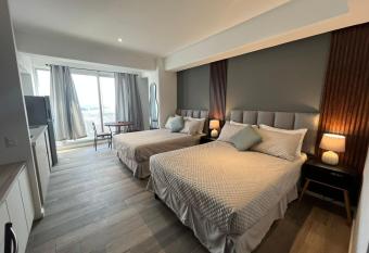 Moderno Apartamento Doble has Balcony rooms