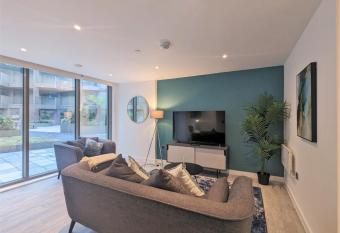 Manchester Townhouses by Charles Hope has Balcony rooms