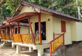 Longbeach Bungalow Kohmook has Balcony rooms