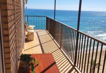 Arenales Edificio Bahia has Balcony rooms