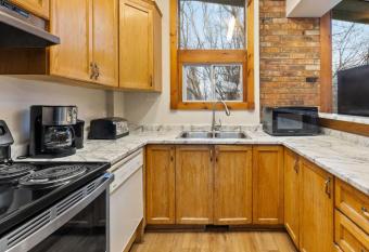 3 Level Ski Chalet 7BR w Deck, Sauna & Ping-Pong! has Balcony rooms