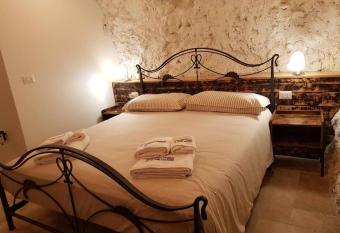 Cafuorchie - Arco Pronti has Smoking rooms