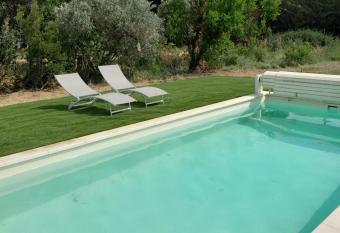 Villa en Provence 3chambres has Balcony rooms