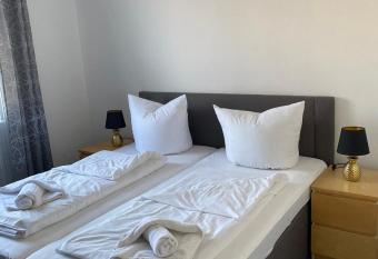 Ferienwohnung N  he Hannover Messe has Balcony rooms