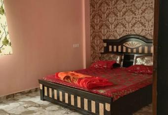 A.K Farmhouse has Balcony rooms