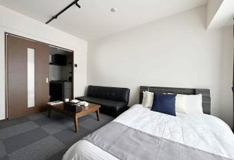 bHOTEL Nagomi - Comfy 1 Bedroom in City Center for 3ppl allows 18 year olds to book a room