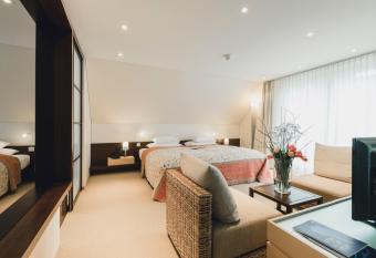 Residence Hotel has Balcony rooms