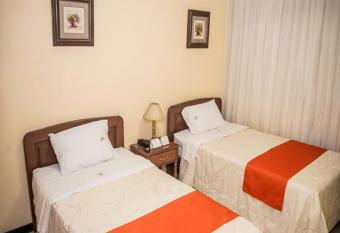 Cultura y tradici  n - Ayacucho allows 18 year olds to book a room