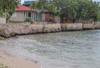 Little Bay Hideaway allows 18 year olds to book a room