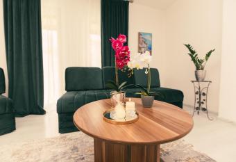 Apartman Centar Visoko has Balcony rooms