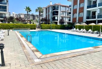 Kutay s Rooms allows 18 year olds to book a room