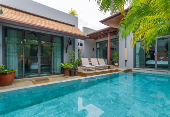 Stylish Boutique 3BR Pool Villa Onyx H4 allows 18 year olds to book a room