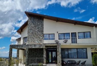 R House Crasna has Balcony rooms