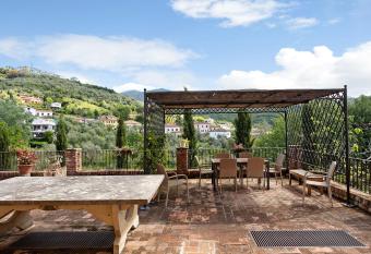 Agriturismo Monteverde - Capinera has Balcony rooms
