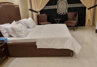 Sea View Guest House has Smoking/Balcony rooms