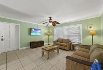 Lantana - 5251A has Balcony rooms