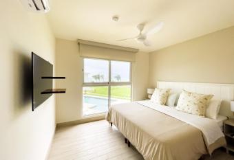 Wonderful apt at Residences has Balcony rooms