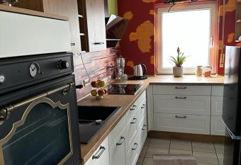 Wohnung Emilia allows 18 year olds to book a room