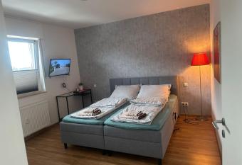 Sch  nes Appartement in Rheine Zentrumsnah allows 18 year olds to book a room