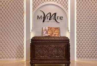 Mercure Sh  h  razade Rabat allows 18 year olds to book a room