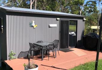 The Cottage has Balcony rooms