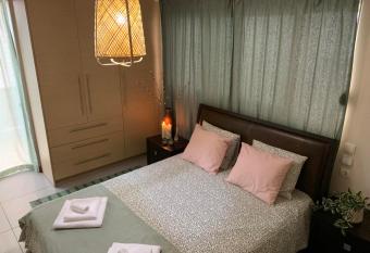 Marina Bay - Deluxe Apartment has Balcony rooms