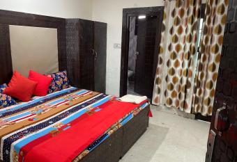 sara restaurant and guest house has Smoking/Balcony rooms