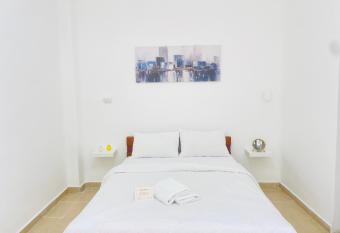 Godson Guest House down town has Smoking/Balcony rooms