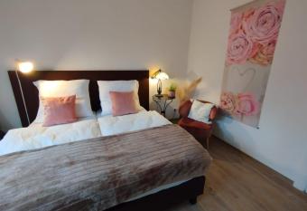 Ferienwohnung Fuchsbau J  terbog has Balcony rooms